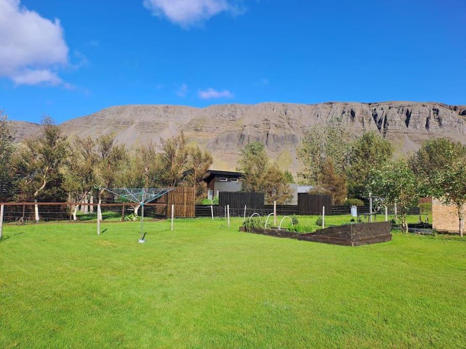 Nylegur Sumarbustathur/Frithsaeld Mosfellsbaer Exterior photo